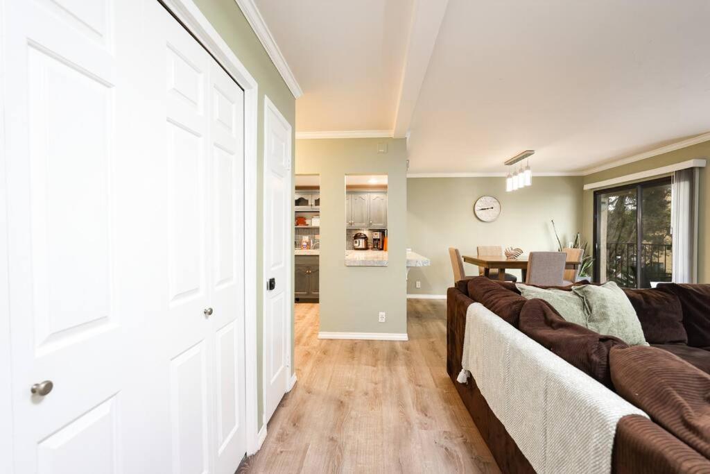 Chic Condo Steps From Petco Park San Diego Extérieur photo